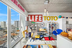 133 NE 2nd Ave APT 3215, Miami, FL 33132, Sold 04/14/25