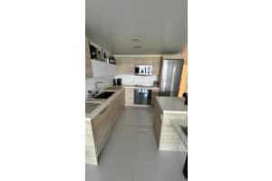 16385 Biscayne Blvd 1002, North Miami Beach