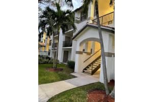 550 S Park Rd # 34-8, Hollywood, FL 33021, Sold 04/28/25