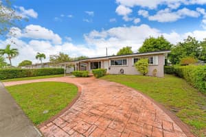 681 W 53rd St, Hialeah, FL 33012, Sold 04/02/25