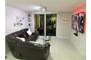 12106 St.Andrews Pl APT 204, Miramar, FL 33025, Sold 06/10/25