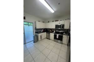 5660 NW 115th Ct APT 105, Doral, FL 33178, Sold 04/28/25