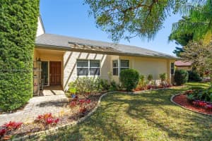 2301 NW 103rd Ave, Pembroke Pines, FL 33026, Sold 04/04/25