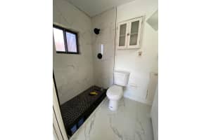 7922 W 29th Way APT 202, Hialeah, FL 33018, Sold 04/24/25