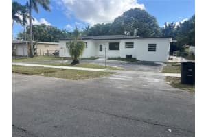 110 Ne 132nd St, North Miami