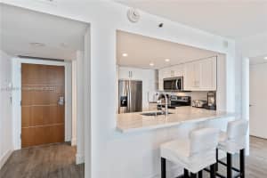 400 South Pointe Dr APT 1102, Miami Beach, FL 33139, - MLS#A11753077