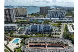 1650 NE 115th St APT 310, Miami, FL 33181, Sold 04/03/25