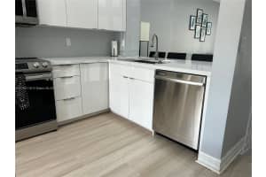 12203 SW 6th St, Pembroke Pines, FL 33025, Sold 05/08/25