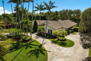 6220 Rolling Rd Dr, Miami, FL 33156, Sold 05/05/25