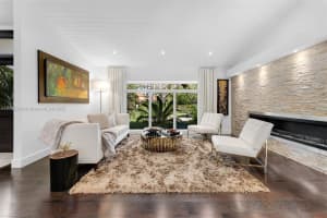 6220 Rolling Rd Dr, Miami, FL 33156, Sold 05/05/25