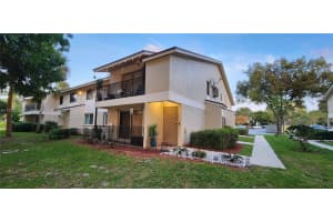 111 Gardens Dr 203, Pompano Beach