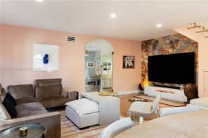 3149 Mary St 3149, Miami