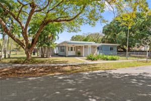 12955 NE 11th Ave, North Miami, FL 33161, - MLS#A11753388
