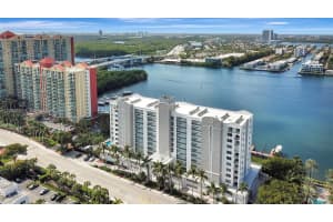 17050 N Bay Rd APT 504, Sunny Isles Beach, FL 33160, Sold 04/15/25