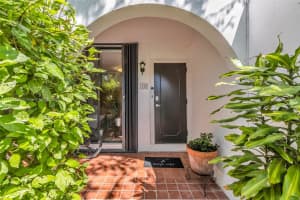 265 Grapetree Dr APT 119, Key Biscayne, FL 33149, Sold 05/30/25