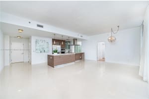 1060 Brickell Ave APT 4203, Miami, FL 33131, Sold 05/27/25
