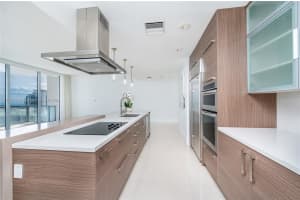 1060 Brickell Ave APT 4203, Miami, FL 33131, Sold 05/27/25