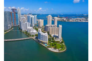 701 Brickell Key Blvd 910, Miami