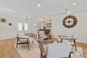 10301 SW 18th St, Davie, FL 33324, Sold 05/06/25