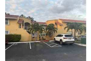 15605 SW 74th Cir Dr APT 15, Miami, FL 33193, Sold 04/16/25