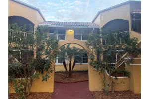15605 SW 74th Cir Dr APT 15, Miami, FL 33193, Sold 04/16/25