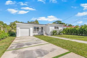 6365 SW 30th St, Miami, FL 33155, Sold 03/28/25