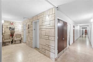 3640 NW 9th St APT 103, Miami, FL 33125, Sold 04/28/25