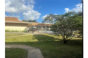 5851 Washington St APT 84, Hollywood, FL 33023, - MLS#A11753636