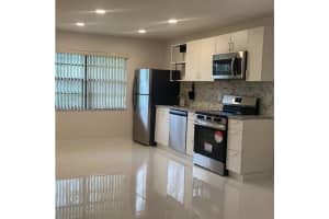 2307 Taylor St #205, Hollywood, FL 33020, - MLS#A11753651