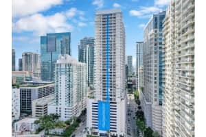 1200 Brickell Bay Dr 4019, Miami