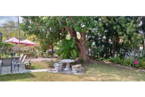 3245 Hayes St, Hollywood, FL 33021, Sold 04/07/25