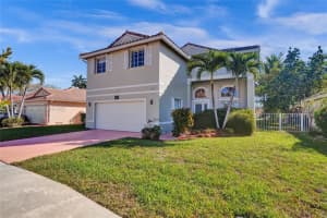 417 SW 195th Ave, Pembroke Pines, FL 33029, Sold 07/10/25