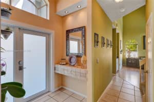 417 SW 195th Ave, Pembroke Pines, FL 33029, Sold 07/10/25