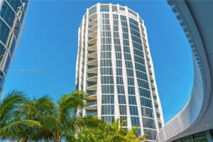 2831 S Bayshore Dr 506, Miami