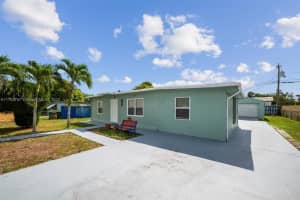 15300 Leisure Dr, Homestead, FL 33033, Sold 05/23/25
