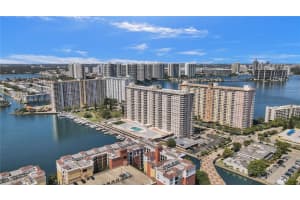 210 172nd St APT 235, Sunny Isles Beach, FL 33160, Sold 08/21/25