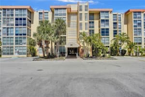 210 172nd St APT 235, Sunny Isles Beach, FL 33160, Sold 08/21/25