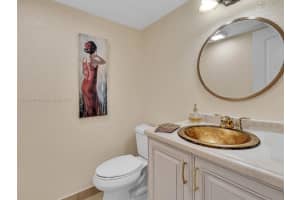 535 Oaks Dr APT 502, Pompano Beach, FL 33069, Sold 06/06/25