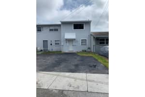 958 Nw 24th Ave, Fort Lauderdale