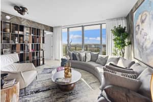 1451 Brickell Ave Unit 2505, Miami, FL 33131, - MLS#A11754055