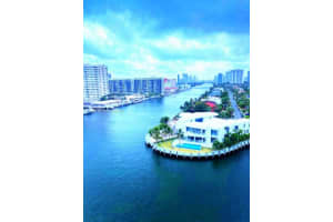 121 Golden Isles Dr, Hallandale Beach, FL 33009, Sold 07/11/25