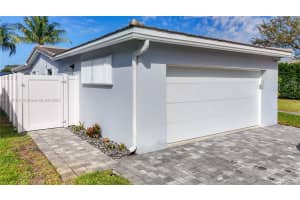 1810 N 52nd Ave, Hollywood, FL 33021, Sold 05/05/25