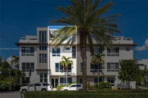 10563 NW 66th St, Doral, FL 33178, - MLS#A11754237