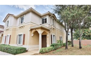 8822 W Flagler St APT 14, Miami, FL 33174, Sold 04/16/25