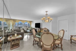 The Grand Doubletree, 1717 N Bayshore Dr a 2356, Miami, FL 33132, - MLS#A11754276