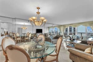 The Grand Doubletree, 1717 N Bayshore Dr a 2356, Miami, FL 33132, - MLS#A11754276