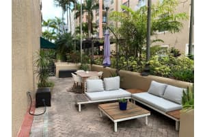 520 SE 5th Ave APT 3103, Fort Lauderdale, FL 33301, Sold 04/04/25