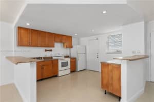 3545 NE 166th St APT 807, North Miami Beach, FL 33160, Sold 07/03/25