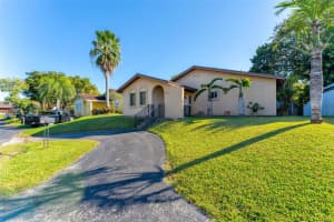 13564 SW 285th Terrace, Homestead, FL 33033, Sold 03/31/25