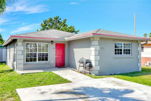 1038 NW 8th St, Hallandale Beach, FL 33009, Sold 04/30/25